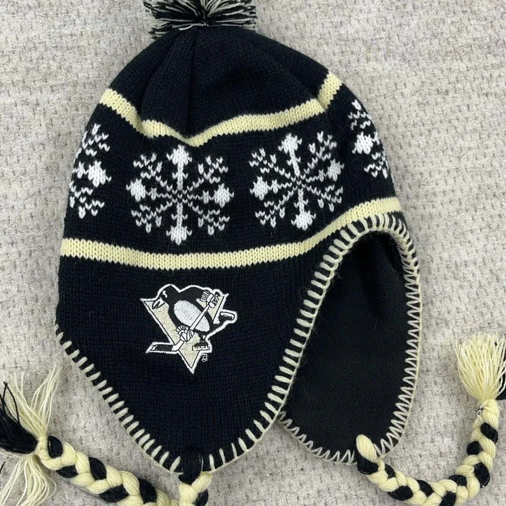 Pittsburgh Penguins Beanie Hat‎ Cap Beanie Toboggan Ear Flaps Pom Pom Giveaway